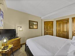 Mountain Thunder Lodge 1213 1 Bedroom Condo by RedAwning