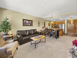 Mountain Thunder Lodge 1213 1 Bedroom Condo by RedAwning