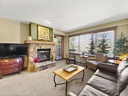 Mountain Thunder Lodge 1213 1 Bedroom Condo by RedAwning