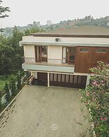 Anindya Hill View Villa 7 bedrooms with a private swimming pool