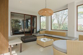 Anindya Hill View Villa 7 bedrooms with a private swimming pool