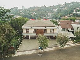 Anindya Hill View Villa 7 bedrooms with a private swimming pool