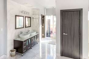 Secret Garden Miami Beach