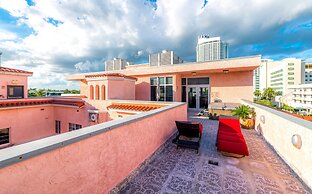 Secret Garden Miami Beach