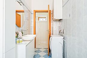 Giardino Vignoli Functional Apartment