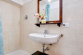 Tra le Due Torri e Piazza Santo Stefano Apartment