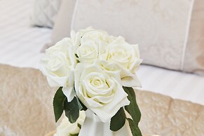 Deluxe City Centre Apt Balcony View & Free Parking