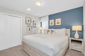 Sleek Home With Big Pool Area and Game Room, CDC Cleaning Standards #8