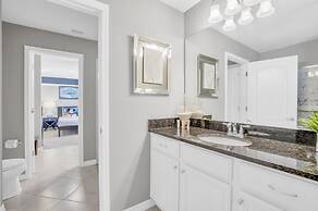 Sleek Home With Big Pool Area and Game Room, CDC Cleaning Standards #8