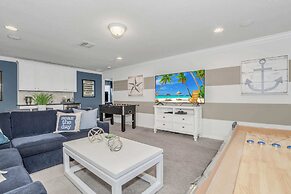 Sleek Home With Big Pool Area and Game Room, CDC Cleaning Standards #8