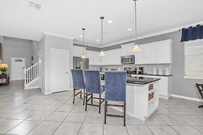 Sleek Home With Big Pool Area and Game Room, CDC Cleaning Standards #8