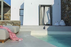 Phos Villas Tinos - Helios Villa With Private Pool and Sea View 96m