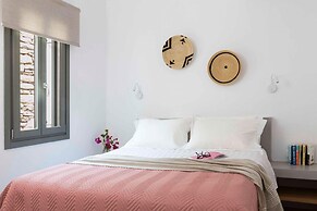 Phos Villas Tinos - Helios Villa With Private Pool and Sea View 96m