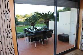 Charming 3-bed Apartment in Albufeira