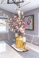 Cozy 3BR House in Watertown by GLOBALSTAY