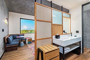 Aloft Tulum