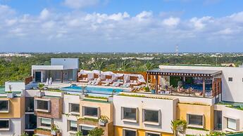 Aloft Tulum