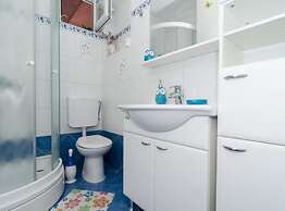 Ivo Guest House