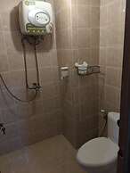 Pinewood Apartment by Vial