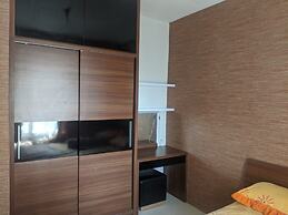 Pinewood Apartment by Vial