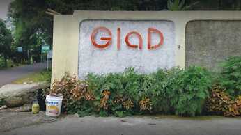Glad Villa