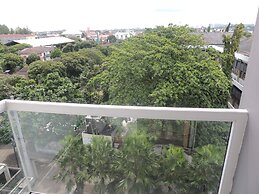 Studio Room at V Apartment