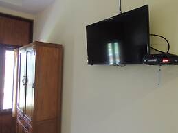 Balkondes Karanganyar (Pottery Academy)