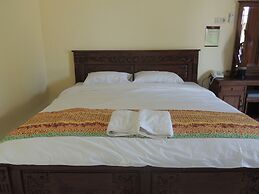 Balkondes Karanganyar (Pottery Academy)