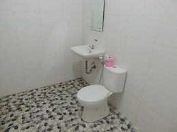 Balkondes Karanganyar (Pottery Academy)