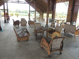 Balkondes Karanganyar (Pottery Academy)