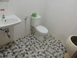 Balkondes Karanganyar (Pottery Academy)