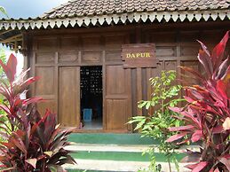 Balkondes Bumiharjo (Kampung Dolanan)