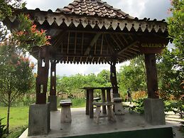 Balkondes Bumiharjo (Kampung Dolanan)
