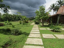 Balkondes Bumiharjo (Kampung Dolanan)