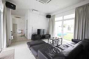 Desaru Arcadia Villa By Convergence