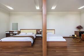 Hoang Hung Hotel