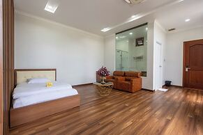 Hoang Hung Hotel