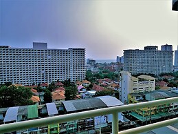 11th Floor Studio at View Talay 1