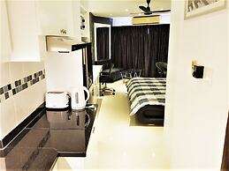 11th Floor Studio at View Talay 1