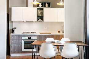 Santa Croce Flat - Modern Apartment