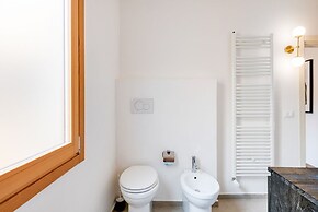 Santa Croce Flat - Modern Apartment