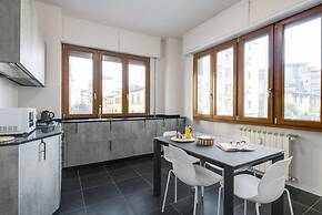 Lulli Bright and Cozy Flat 