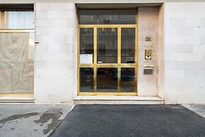 Lulli Cozy Apartment with Balcony