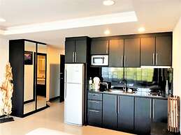 Platinum Suites Studio Condo Jomtien