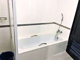 Platinum Suites Studio Condo Jomtien