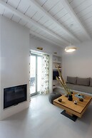 Phos Villas Tinos - Eos Villa With Private Hot Tub and Sea View 96m