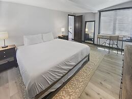 Woodside 207 4 Bedroom Home by RedAwning