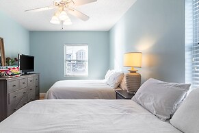 Cute One Bedroom at The Coral Resort Apts by RedAwning