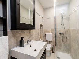 Stone House Prapatna