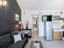 Stone House Prapatna